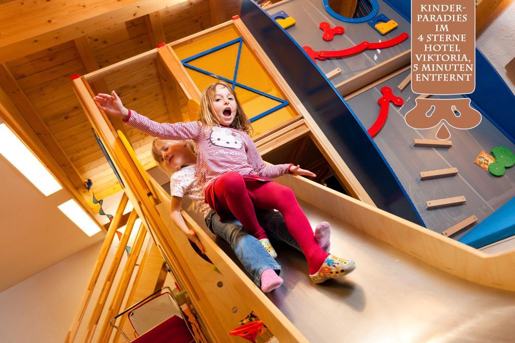 "Viktoria Apartments" - Annehmlichkeiten Von 4-Sterne Familien-Und Wellnesshotel Viktoria Koennen Mitgenutzt Werden Oberstdorf Luaran gambar