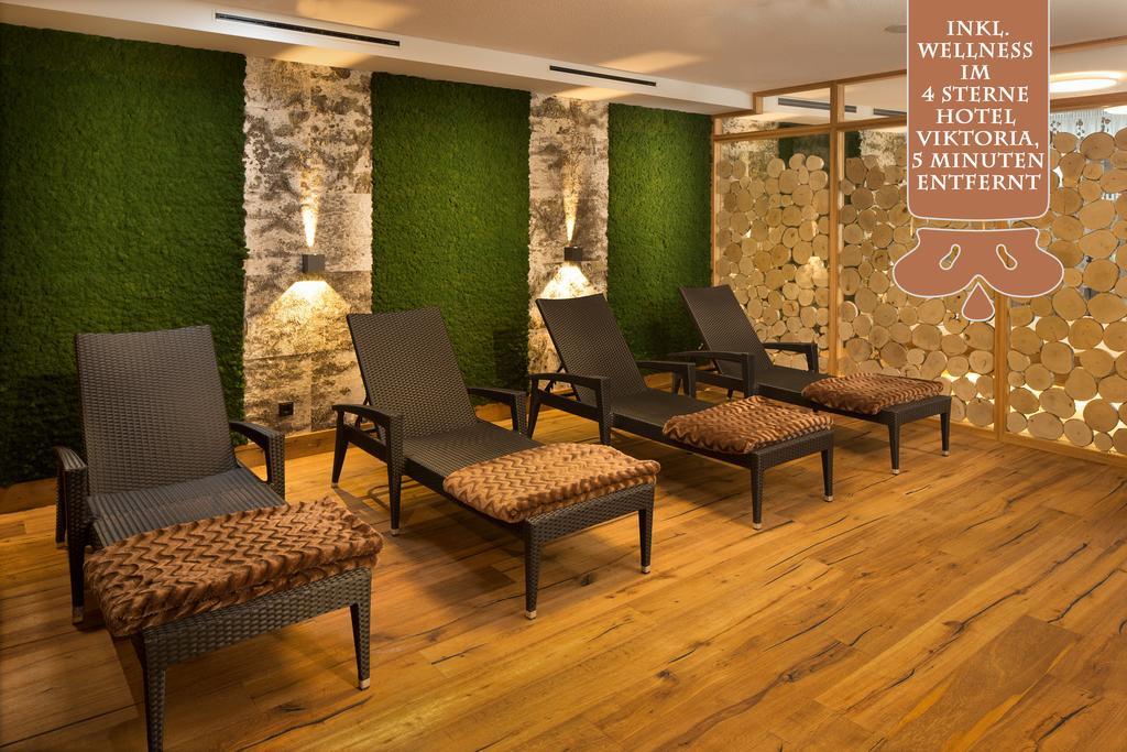 "Viktoria Apartments" - Annehmlichkeiten Von 4-Sterne Familien-Und Wellnesshotel Viktoria Koennen Mitgenutzt Werden Oberstdorf Luaran gambar